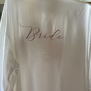Bride Robe 👰🏼💍